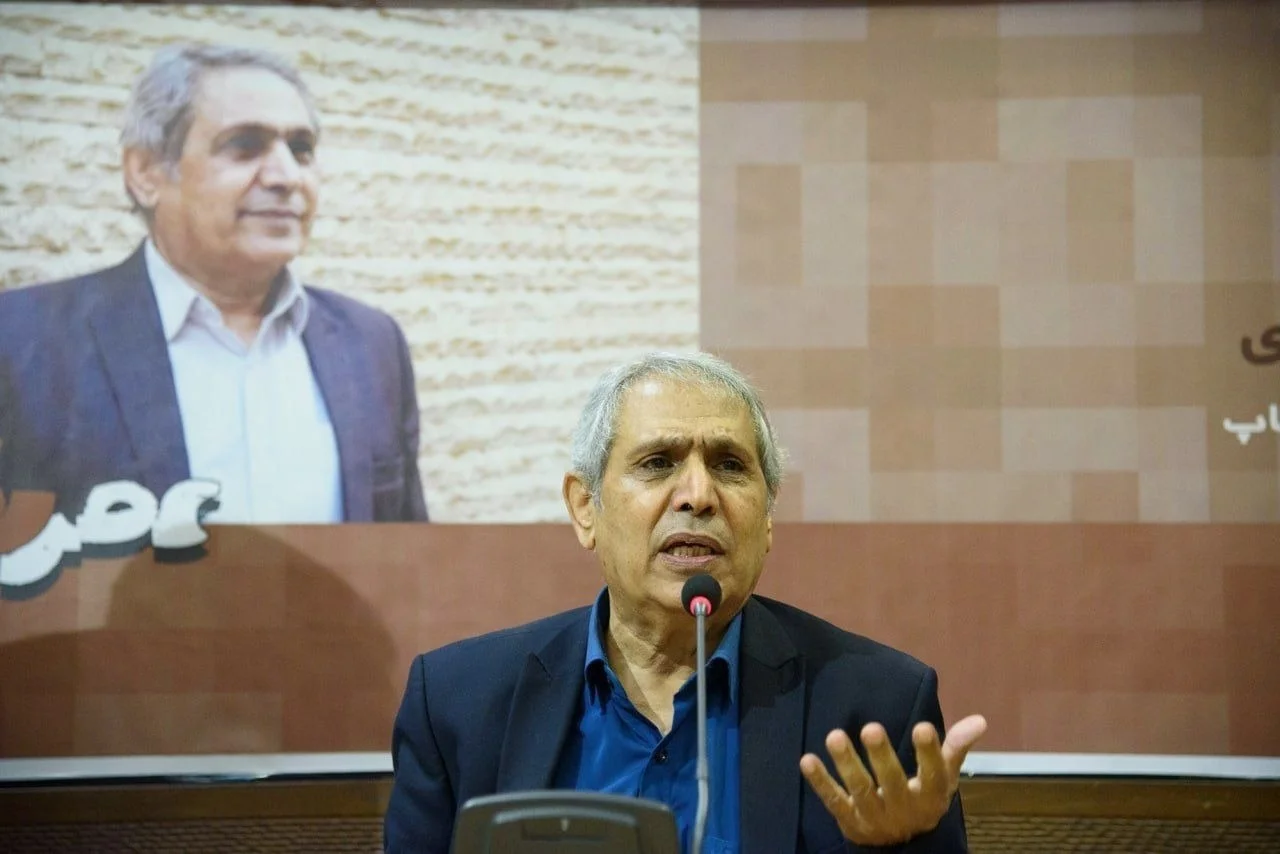 نکوداشت نیم‌قرن فعالیت محمد عزیزی در خانه هنرمندان ایران
